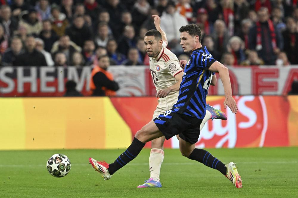 并多次荣膺 并多次荣膺